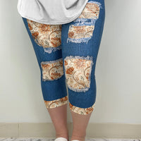Neutral Floral Denim Capri w/ Pockets | Run Ends 2/24 | ETA 42 Days