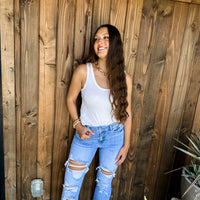 Urban Distressed crop jeans
