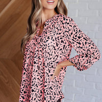 Lizzy Top in Black and Hot Pink Small Paisley