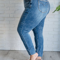 Nicole Tummy Control Skinny Jeans in Vintage Wash
