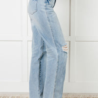 Patricia High Rise Rigid Magic 90's Straight Jeans
