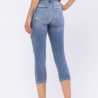 Judy Blue Wren Full Size Distressed Mid-Rise Denim Capri