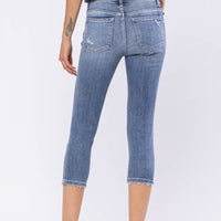 Judy Blue Wren Full Size Distressed Mid-Rise Denim Capri
