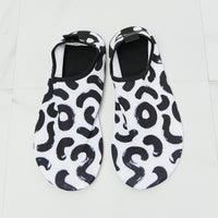 MMshoes On The Shore Water Shoes in White