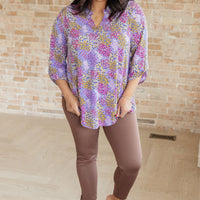 Magic Ankle Crop Skinny Pants in Dark Brown