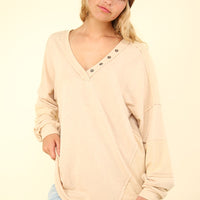 VERY J Washed V-Neck Exposed Seam Knit Top