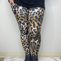 Wild at Heart Leggings w/ Pockets