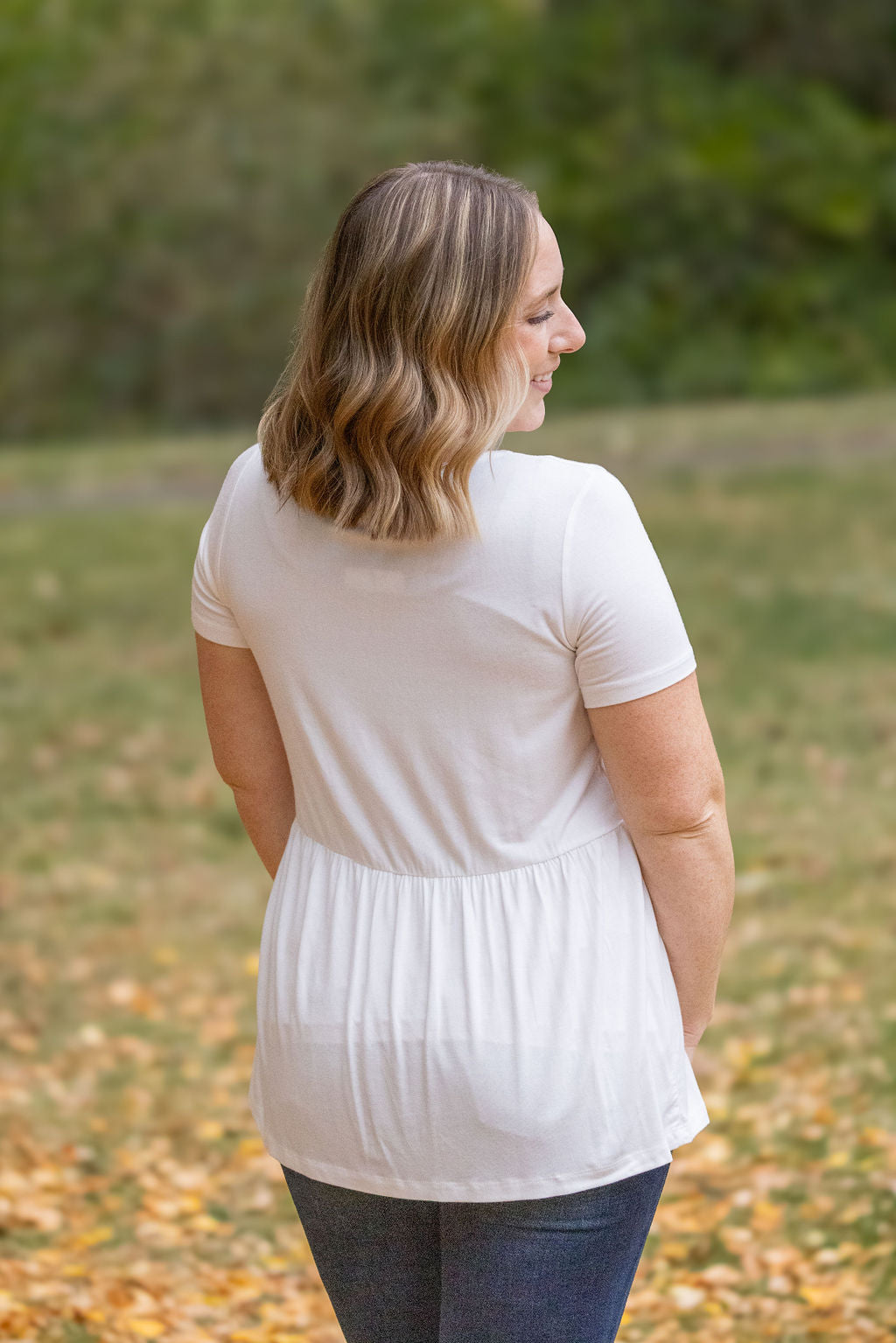 IN STOCK Sarah Ruffle Short Sleeve - Ivory | Women&