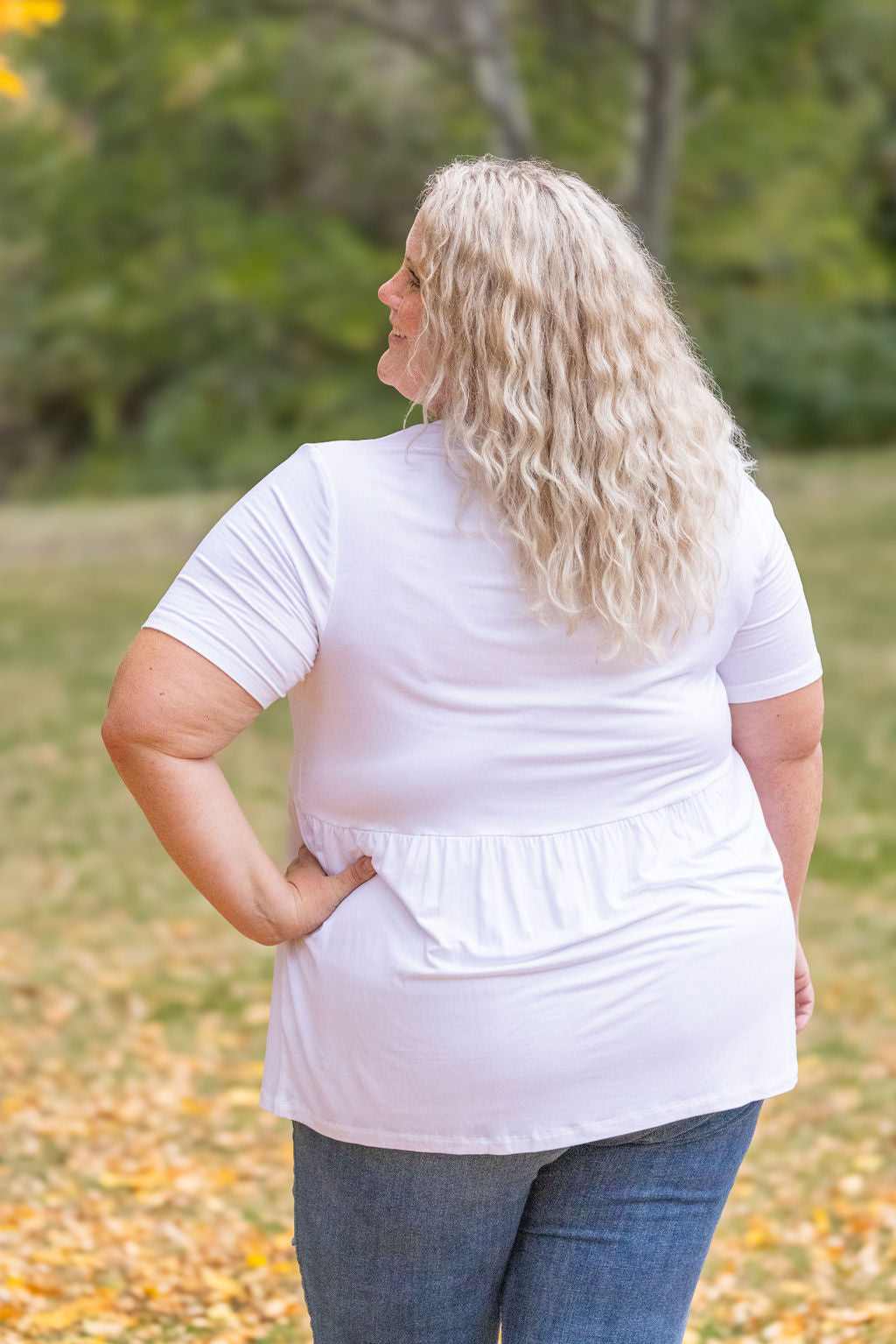 IN STOCK Sarah Ruffle Short Sleeve - White | Women&