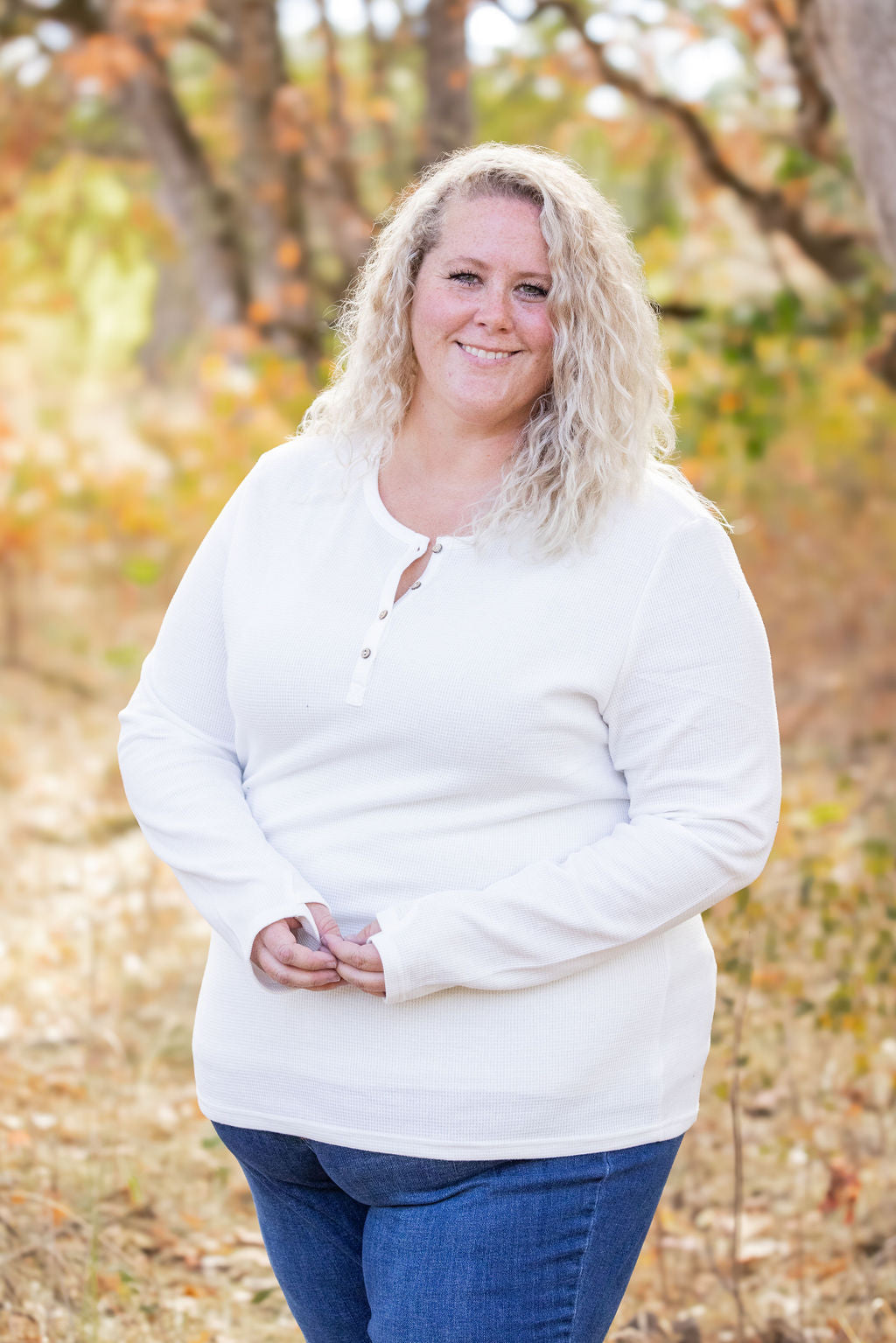 IN STOCK Harper Long Sleeve Henley - White | Women&