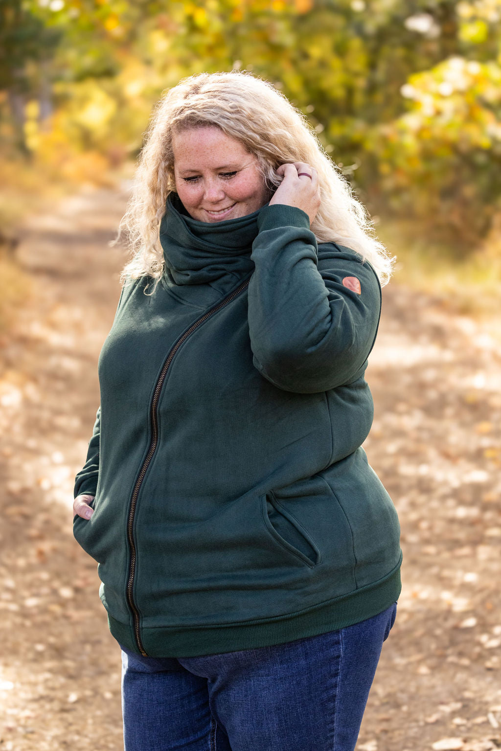 IN STOCK Quinn ZipUp Cowl - Evergreen | Women&