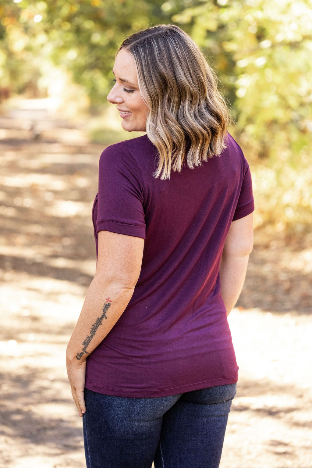 IN STOCK Sophie Pocket Tee - Burgundy | Women&