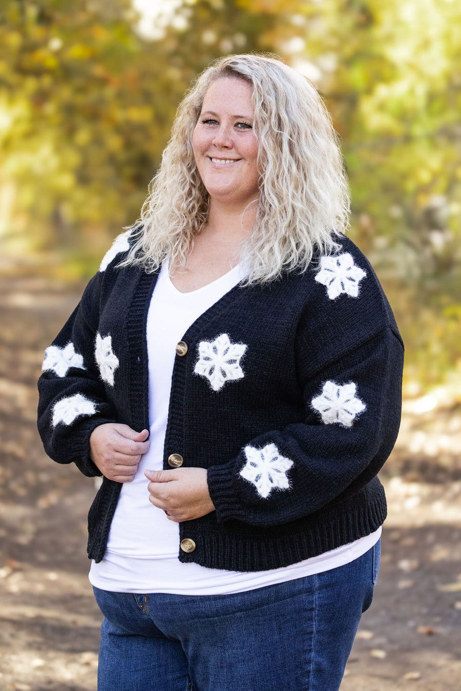 IN STOCK Snowflake Cardigan - Black