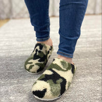 Walk On Slides in Camo