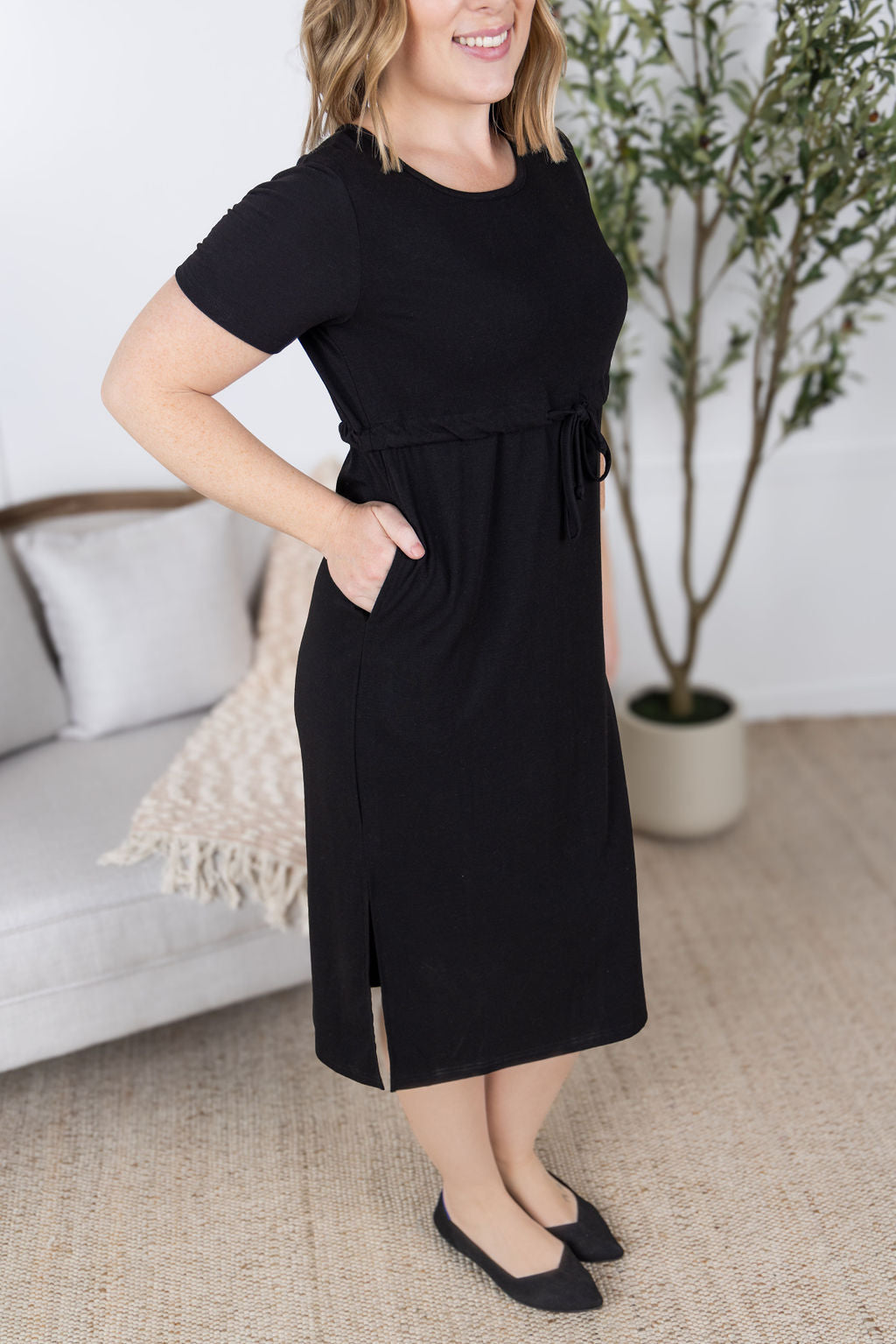 IN STOCK Gracelynn Midi Dress - Black FINAL SALE