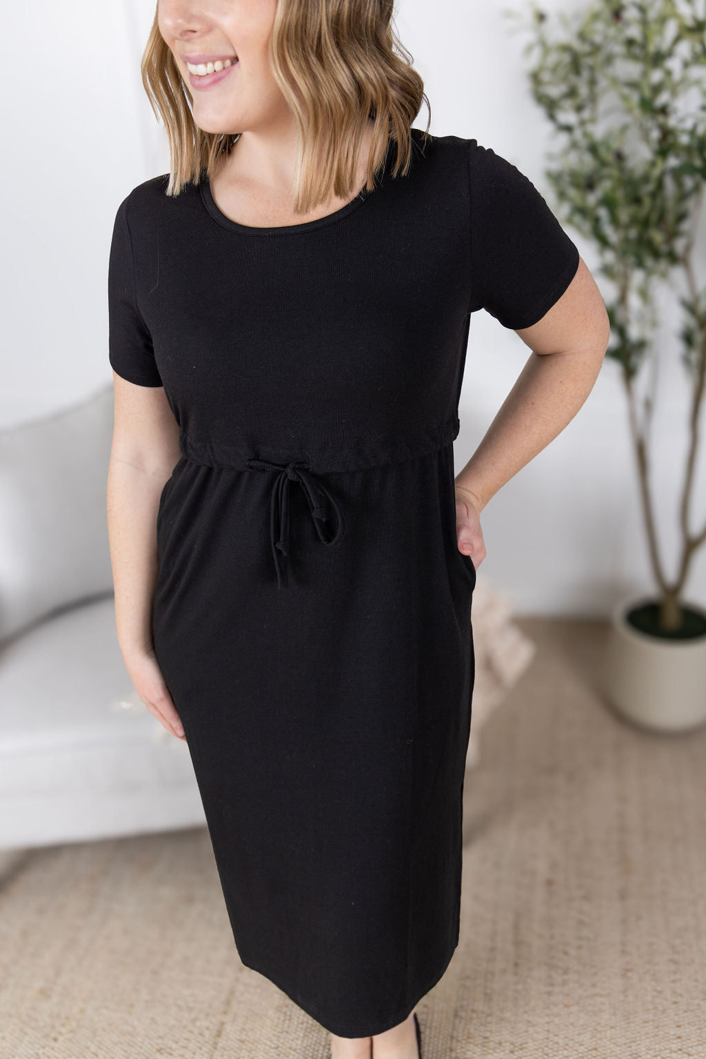 IN STOCK Gracelynn Midi Dress - Black FINAL SALE