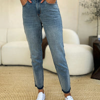 Judy Blue Full Size Mid Rise Rigid Magic Release Hem Jeans