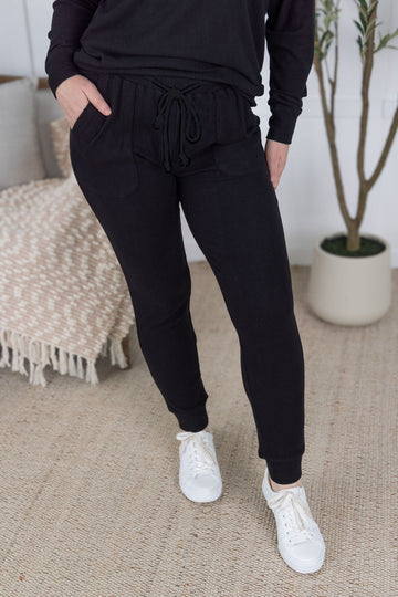 IN STOCK Corrine Joggers - Black