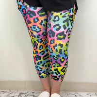 Rainbow Cheetah Capri w/ Pockets