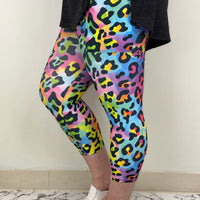 Rainbow Cheetah Capri w/ Pockets