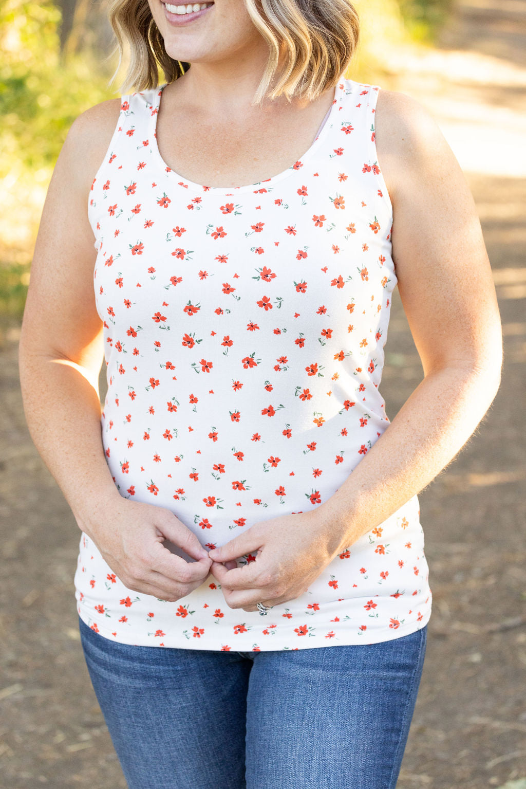 IN STOCK Luxe Crew Tank - Micro Ivory Floral | Women&