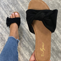 Why Knot Sandal in Black