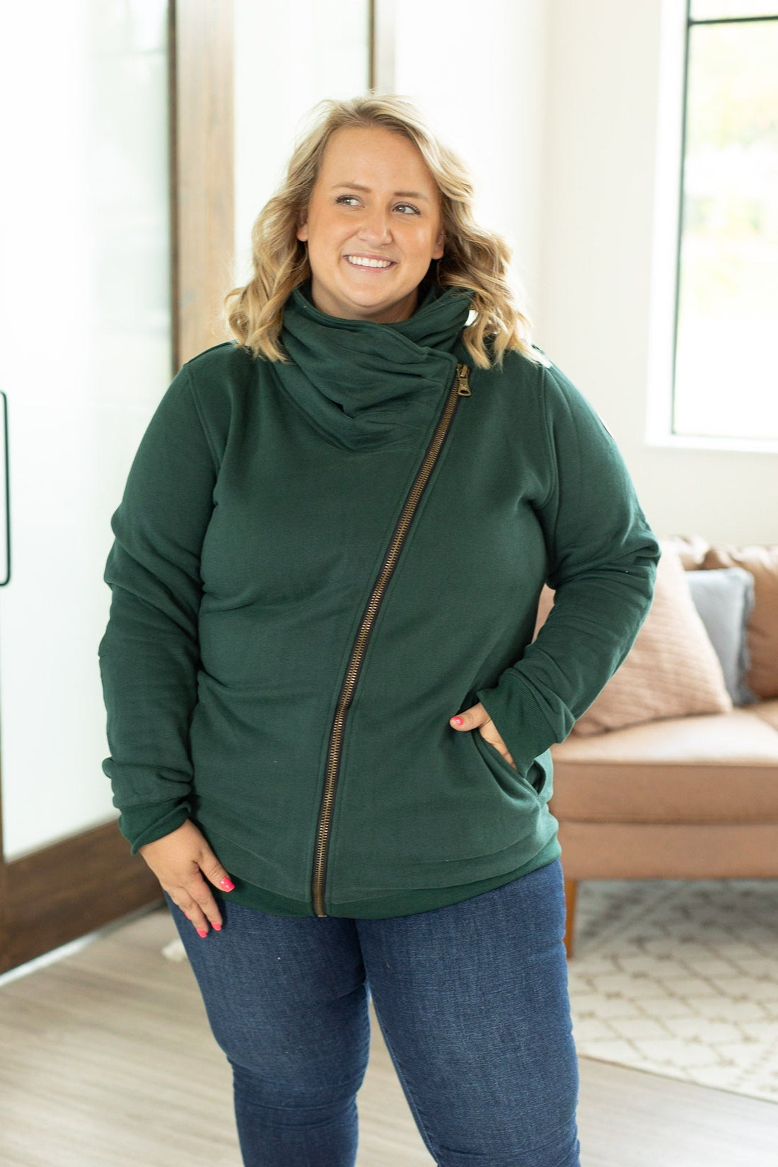 IN STOCK Quinn ZipUp Cowl - Evergreen | Women&