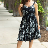 IN STOCK Cassidy Midi Dress - Black and White Floral | Women’s Dress