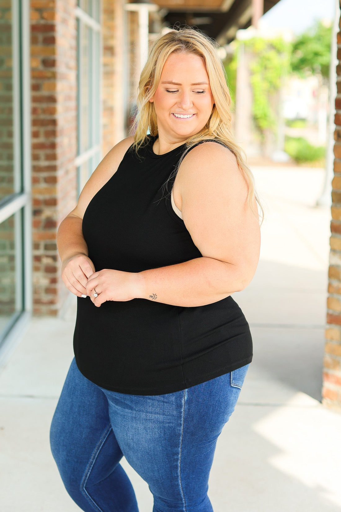 IN STOCK Tara Ribbed Tank - Black | Women&