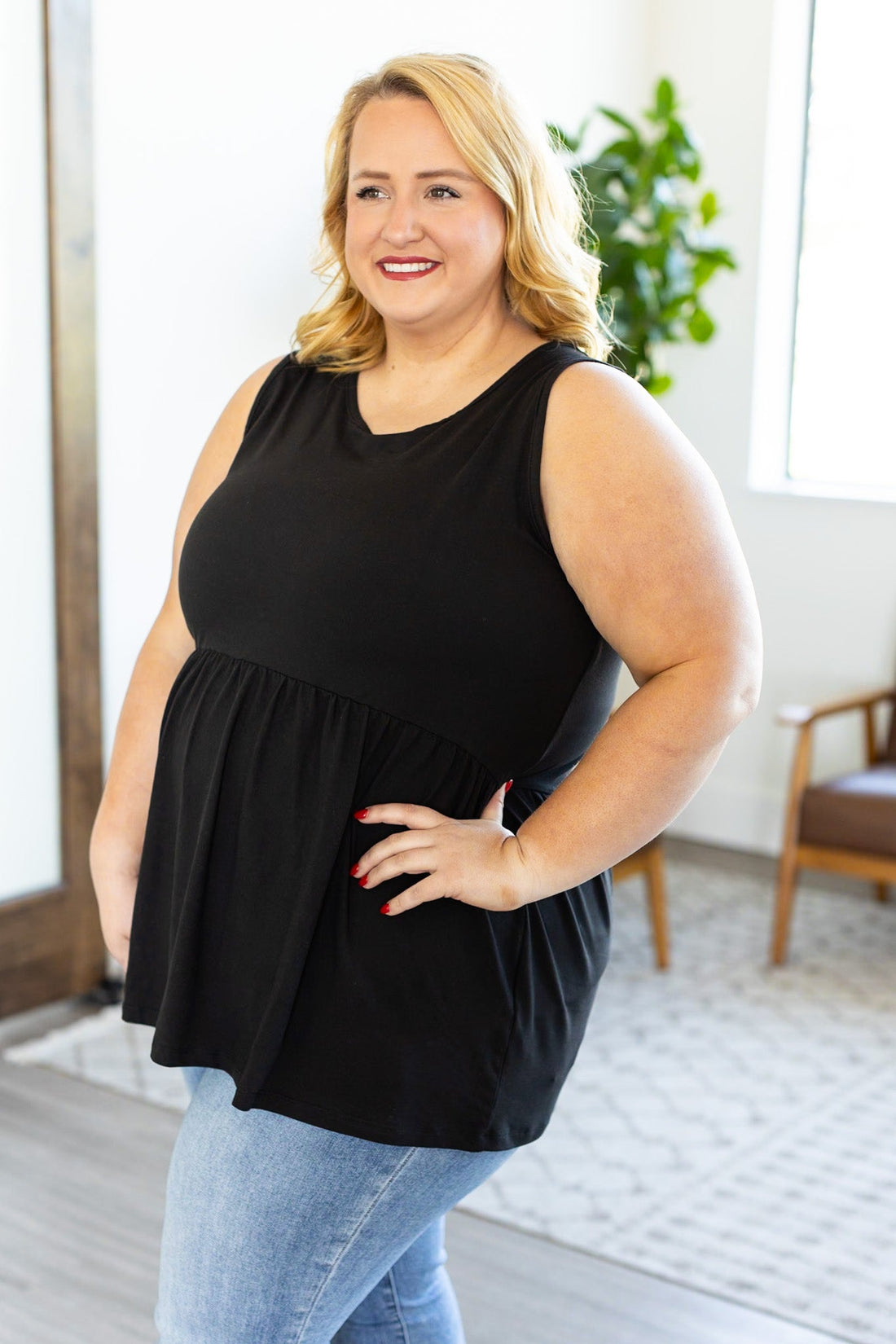 IN STOCK Renee Ruffle Tank - Black | Women&