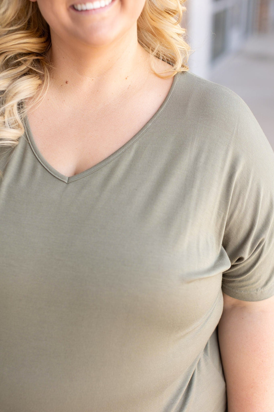 IN STOCK Chloe Cozy Tee - Olive | Women&