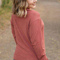 IN STOCK Corrine Ribbed Pullover Top - Terra Cotta