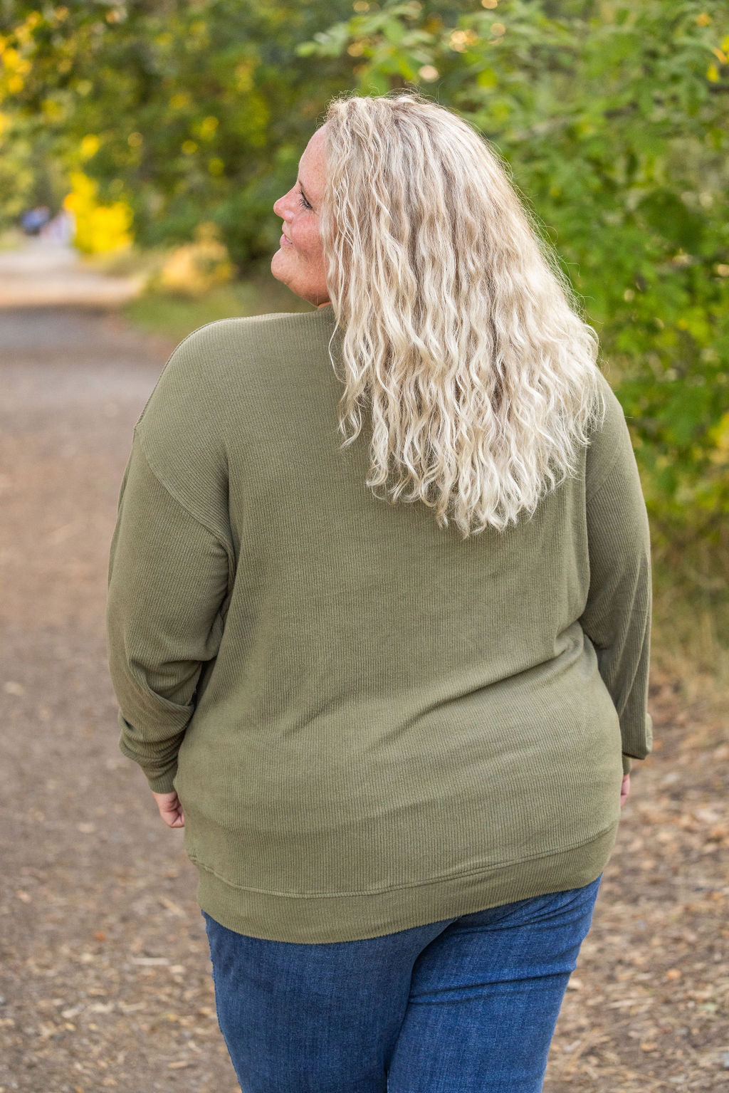 IN STOCK Corrine Ribbed Pullover Top - Olive