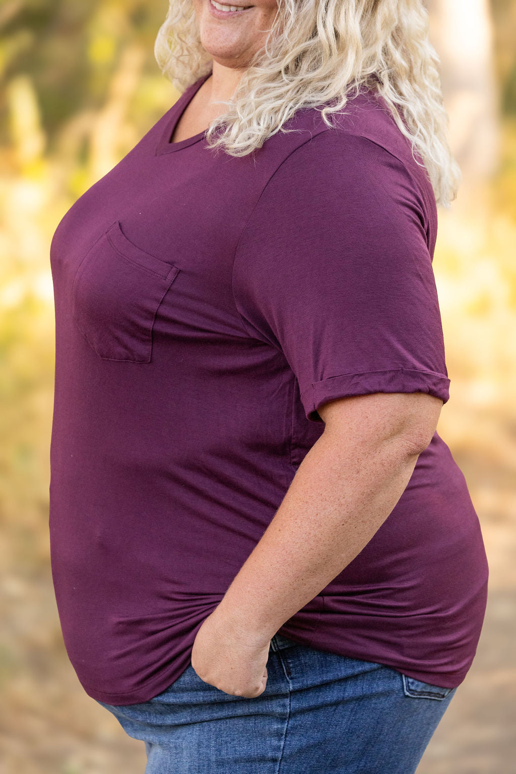 IN STOCK Sophie Pocket Tee - Burgundy | Women&