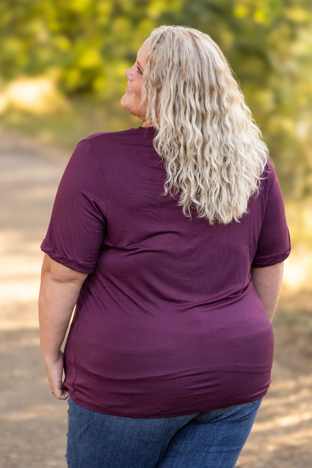 IN STOCK Sophie Pocket Tee - Burgundy | Women&