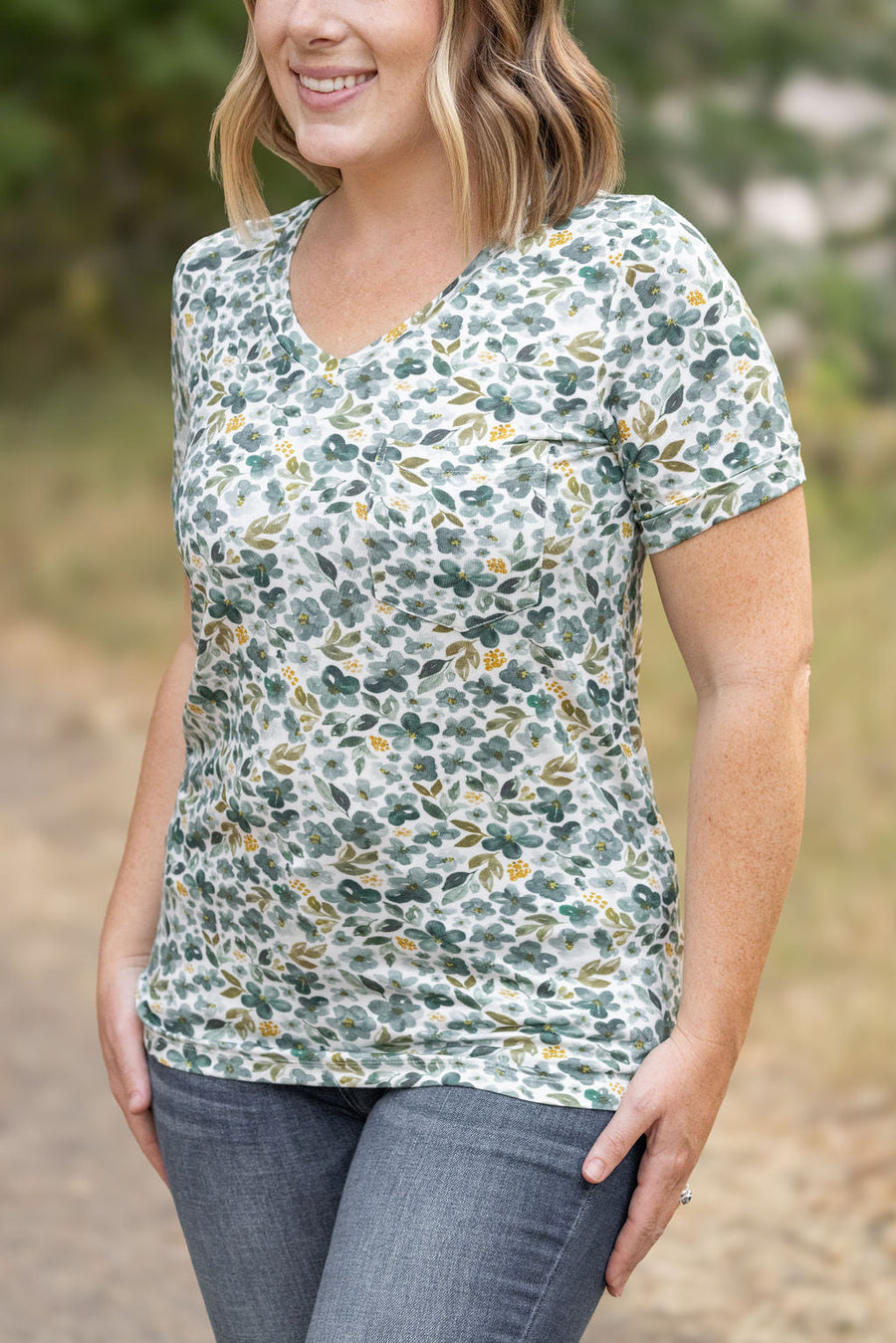 IN STOCK Sophie Pocket Tee - Green Floral