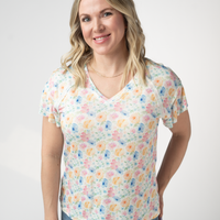 IN STOCK Raelynn V-Neck Top - Petal Gardens