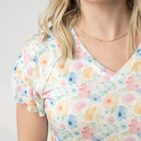 IN STOCK Raelynn V-Neck Top - Petal Gardens
