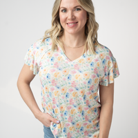 IN STOCK Raelynn V-Neck Top - Petal Gardens