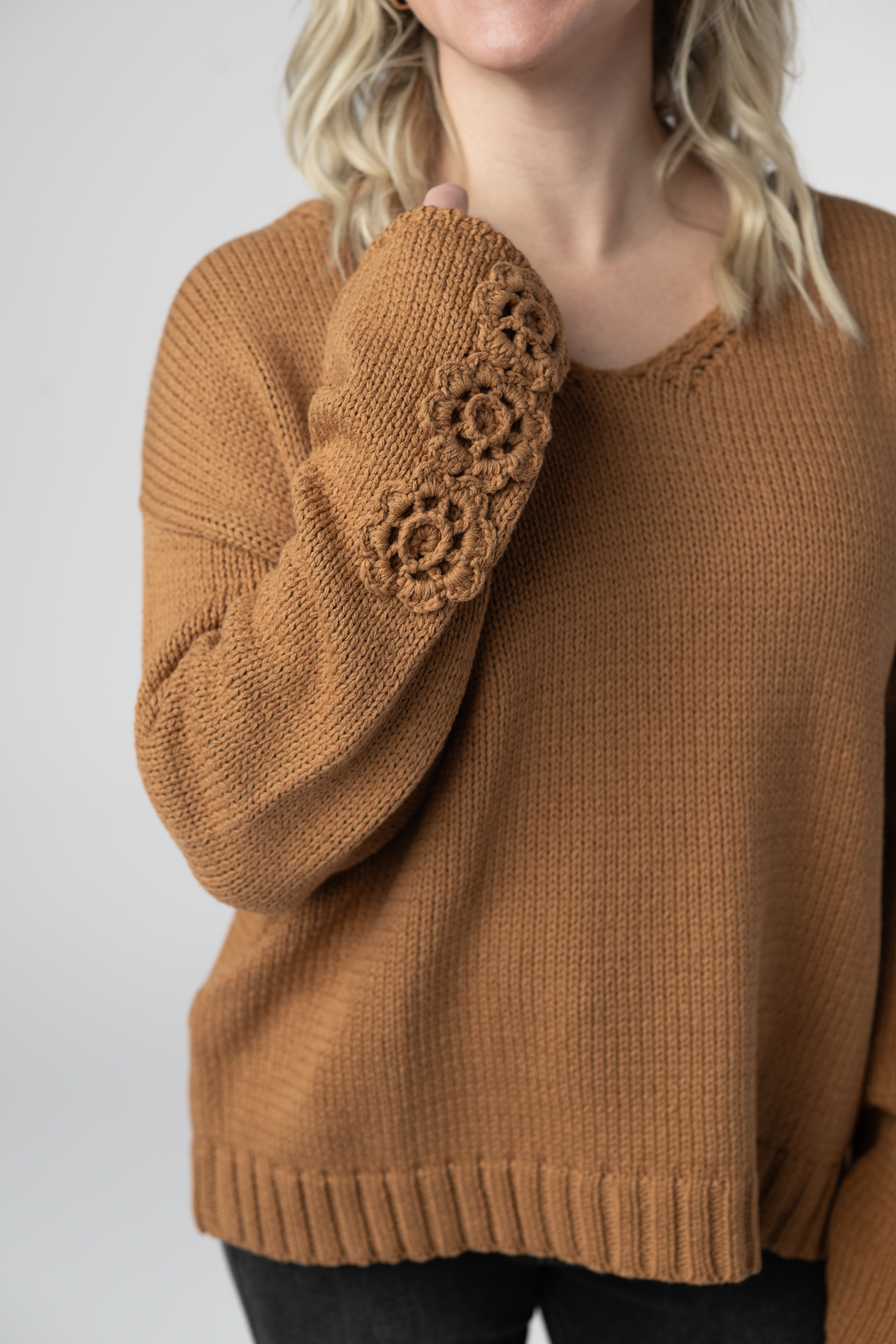 IN STOCK Crochet Sleeve Top - Camel