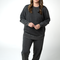 IN STOCK Vintage Wash Pullover - Black