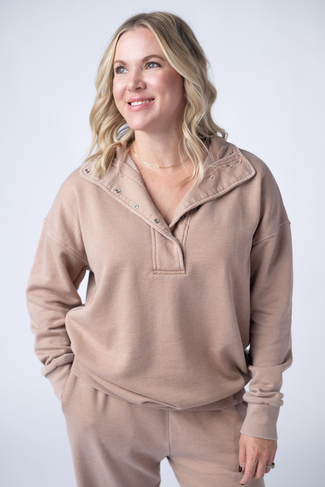 IN STOCK Jesse Vintage Wash Snap Pullover - Tan