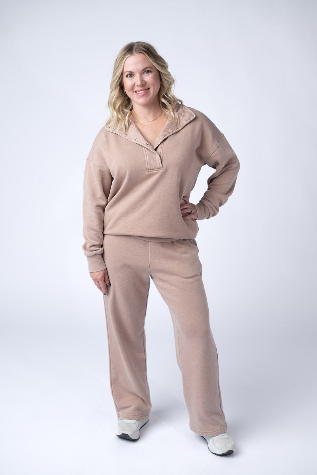 IN STOCK Jesse Vintage Wash Snap Pullover - Tan