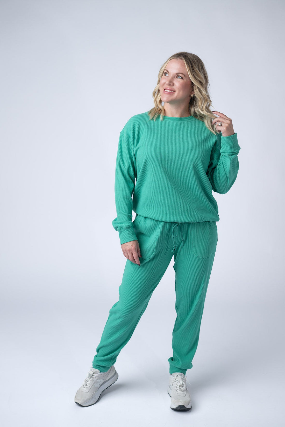 IN STOCK Corrine Ribbed Pullover Top - Emerald