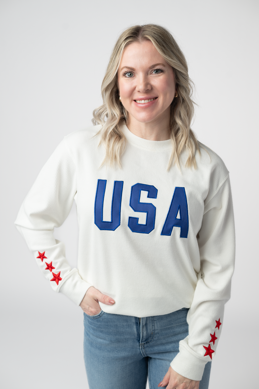 IN STOCK USA Pullover - White