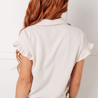 Day Date Ruffle Sleeved Blouse