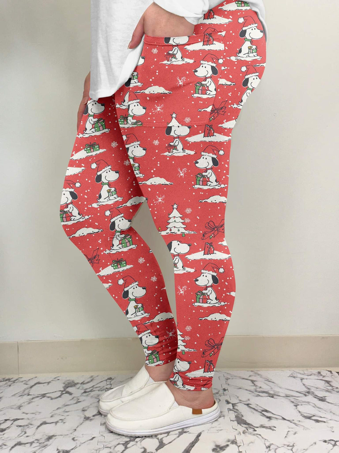 White Dog Leggings w/ Pockets