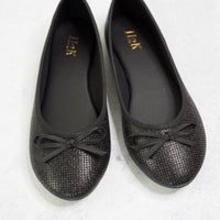 Touch of Magic Flats in Black