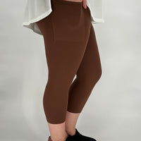 True Brown Leggings/Capri w/ Pockets!