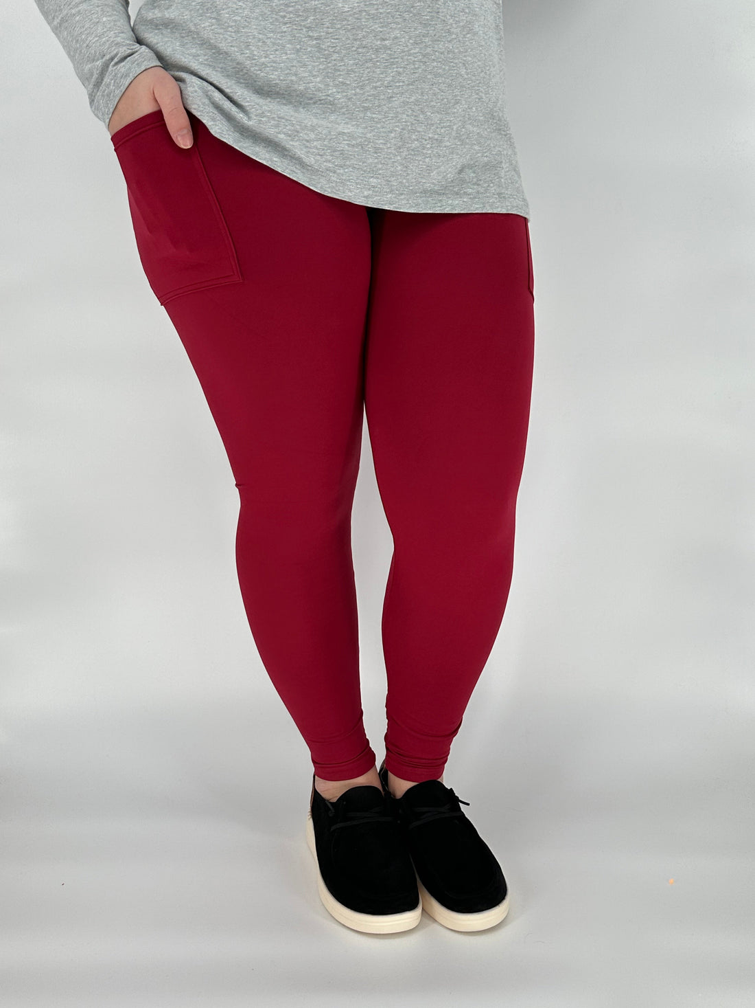 Cranberry Pocket Leggings!